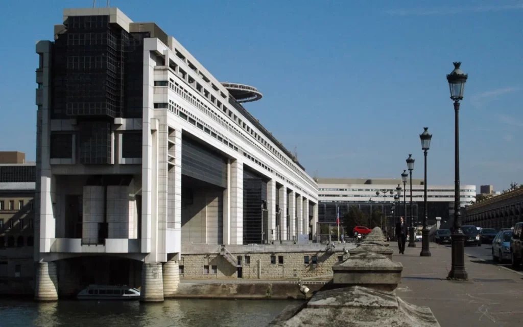 Face à la dette, Les Républicains appellent à une refondation juste et responsable